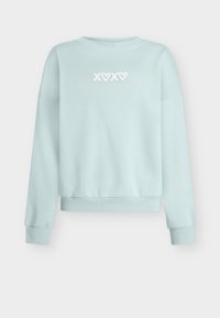 Sweat-shirt bleu clair à manches longues avec poignets et ourlet côtelés, avec lettrage blanc "XOXO" en forme de cœur sur la poitrine.