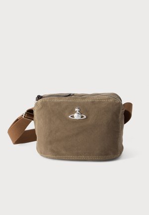 Vivienne Westwood, JUDE UNISEX, khaki