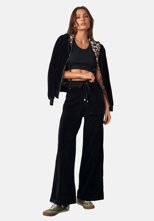 Trousers - black