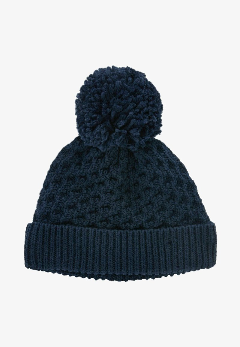 Berretto lavorato a maglia blu navy con un motivo testurizzato, fondo a costine e un grande pom-pom in cima. Realizzato in filato morbido, offre calore e comfort.