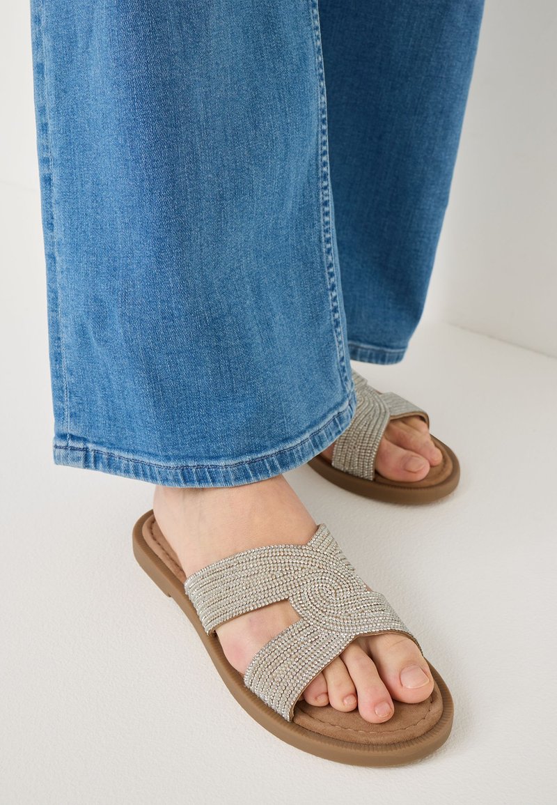 Tamaris Mules - silver glam
