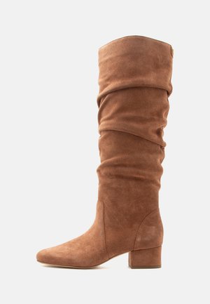 MICHAEL Michael Kors INDRA FRINGE BOOT - Botas camperas - luggage