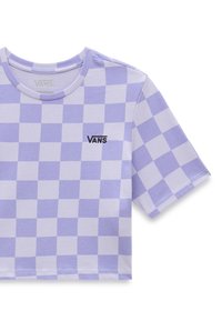 Lavendelfarvet ternet kortærmet t-shirt lavet af bomuld. Har Vans-logoet i sort på brystet. Croppet design og blød tekstur.