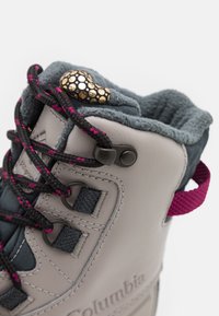 Columbia Botas para la nieve - off-white