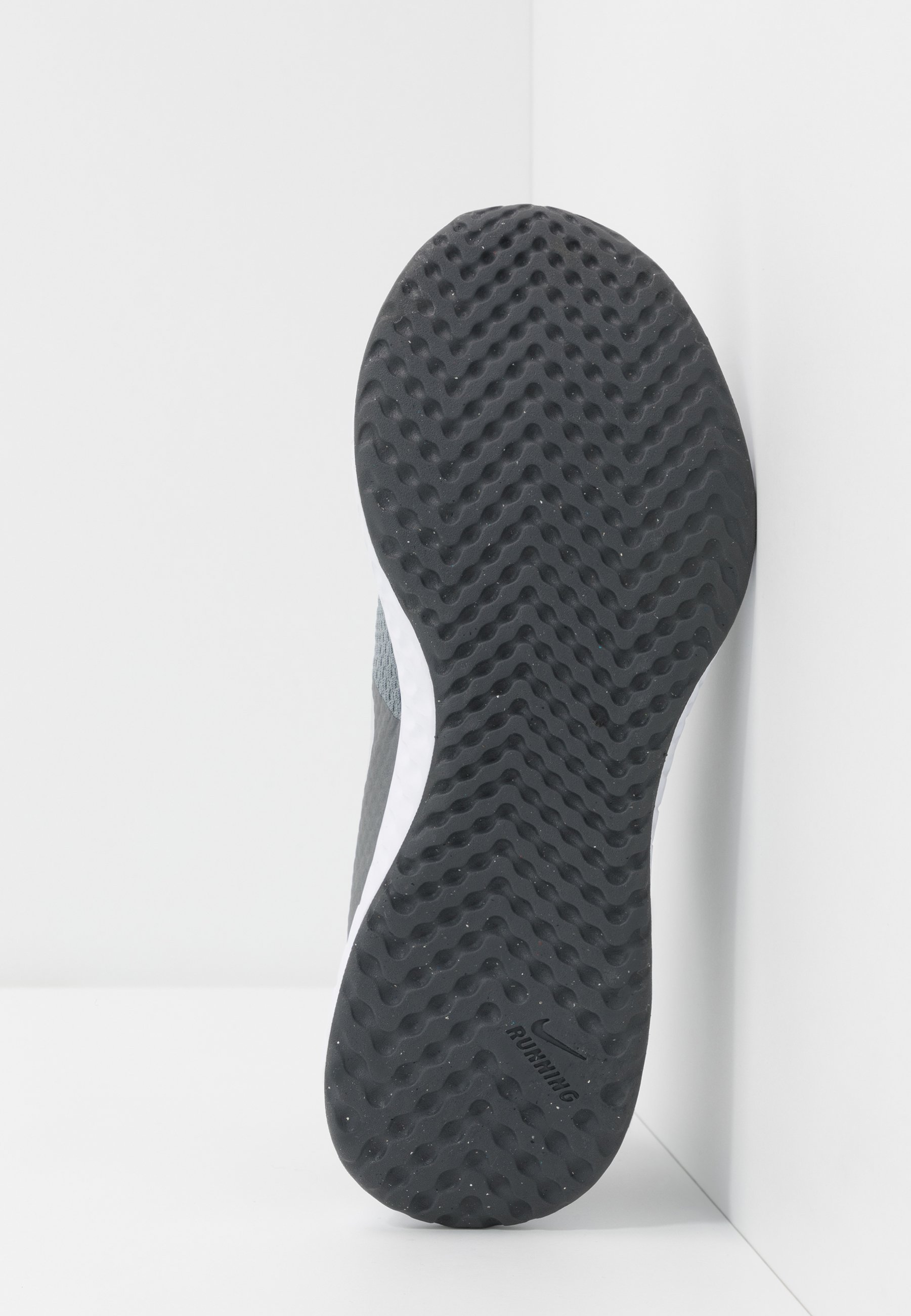 Nike Performance REVOLUTION 5 UNISEX - Neutral running shoes - cool  grey/pure platinum/dark grey/grey - Zalando.co.uk