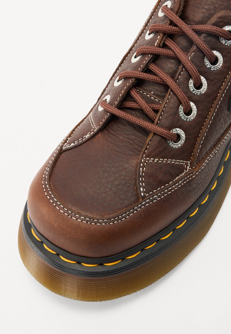 Martens BUZZ Derbies Richelieus dark brown grizzly