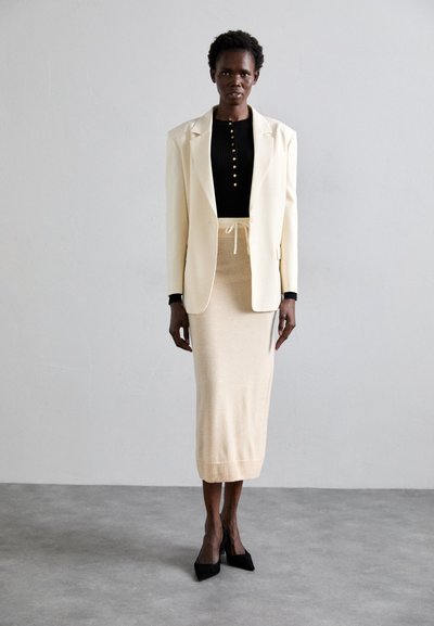 sandro SUSAN - Bleistiftrock - beige