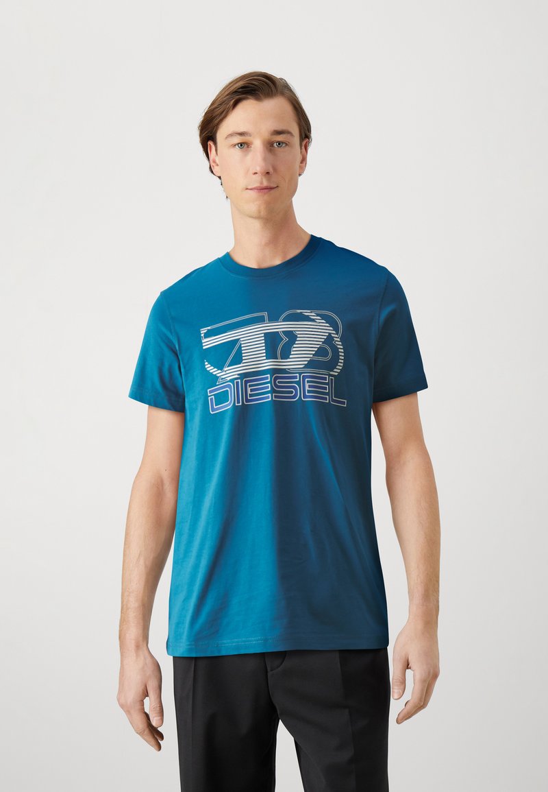 Diesel - T-DIEGOR-K74 - T-shirt med print - 8nt, Förstora