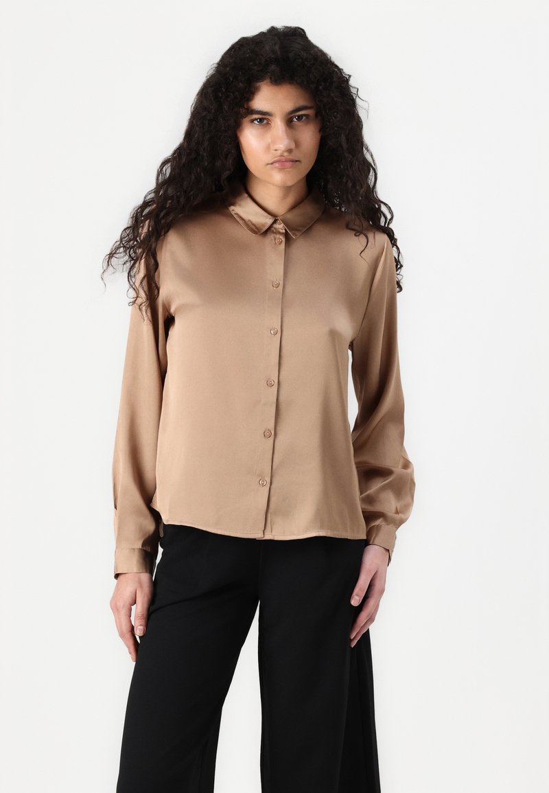 T-shirt Noir Boutonné New Look Taille 8 - Manches 3/4, Neuf Avec étiquettes