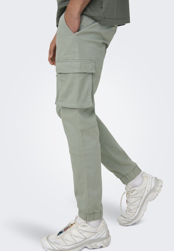ONSCAM LIFE - Cargo trousers - wrought iron3