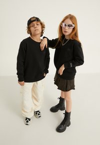 Yourturn Kids - UNISEX - Pusa - black Väikepilt 1