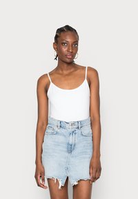 GAP FITTED  - Top - white global
