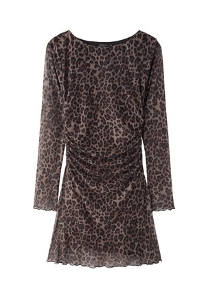 Robe mini manches longues avec motif léopard et détails froncés sur un tissu transparent et léger.
