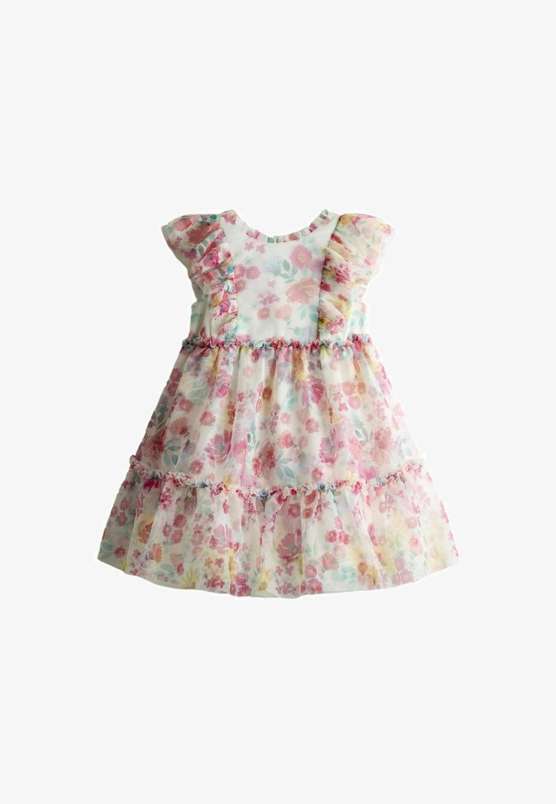 Biała sukienka dla malucha z różowym, żółtym i niebieskim kwiatowym nadrukiem, falbankowymi krótkimi rękawkami i warstwowymi falbanami spódnicy.