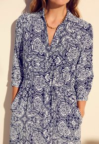 Myleene Klass PAISLEY REGULAR FIT - Maxikleid - blue