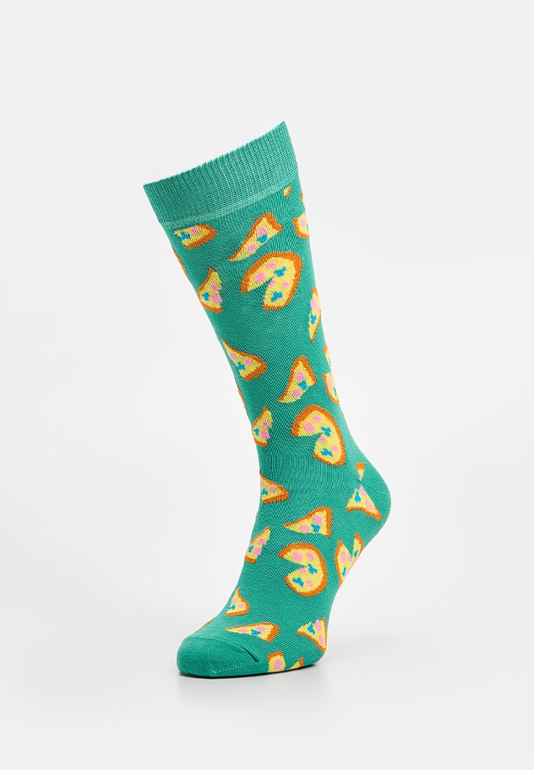 Zielona skarpetka kostkowa z wzorem kolorowych kawałków pizzy. Materiał jest miękki, z prążkowanym ściągaczem na górze.