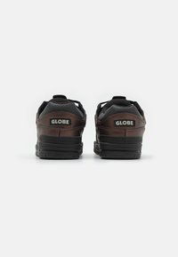 Globe FUSION - Sapatilhas de skate - black/bronze