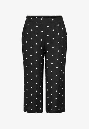 ONLY Carmakoma, CULOTTE TROUSERS CARCARRIE CROPPED FIT CULOTTE TROUSERS - Šortky - black