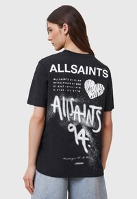 AllSaints POSTER BF TEE - Camiseta estampada - black