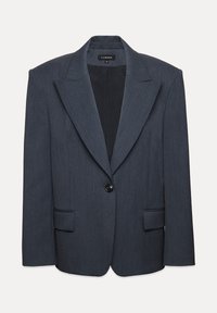 Tmavě šedý blazer s texturovanou tkaninou, klopami s výkrojem, zavíráním na jeden černý knoflík a dvěma předními kapsami. Podšívka.