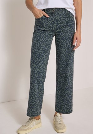 Cecil, HIGH WAIST WIDE LEG JEANS MIT LEO-MUSTER - Wide Leg - dried olive green