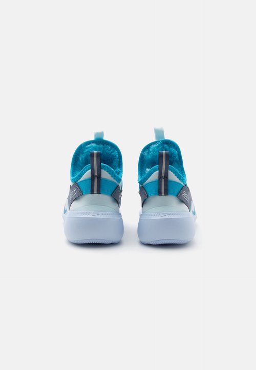 Nike Flex Runner Warm PS 'Glacier Blue Diffused Blue' — photo 3