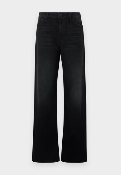 Μαύρο τζιν παντελόνι με φαρδιά μπατζάκια και ψηλή μέση, με μπροστινές τσέπες και θηλιές για ζώνη, παρουσιασμένο σε απλό φωτεινό φόντο.