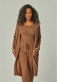 Tuta Casuale Maglia 2 Pezzi Donna - Top Uncinetto E Joggers Manica Lunga - Crema Taglia S