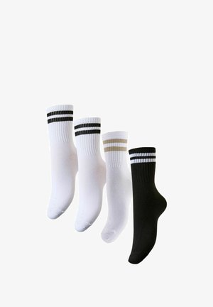 Sæt med fire sokker: to hvide med sorte striber, en hvid med beige striber, en sort med hvide striber. Bomuldsblanding, ankel-længde.