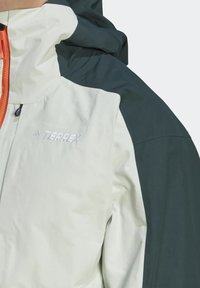 adidas Sport Outdoorjas - groen dessin