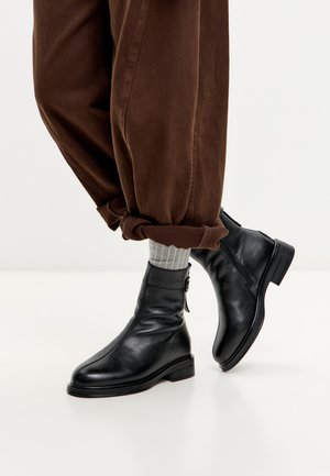 BLOCK HEELS  - Botas para la nieve - black