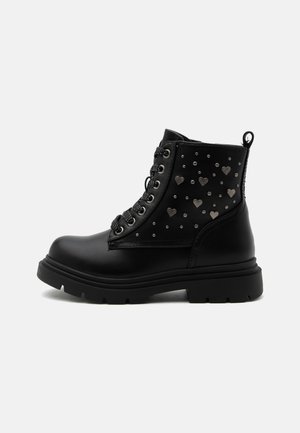 Friboo, - Botki sznurowane