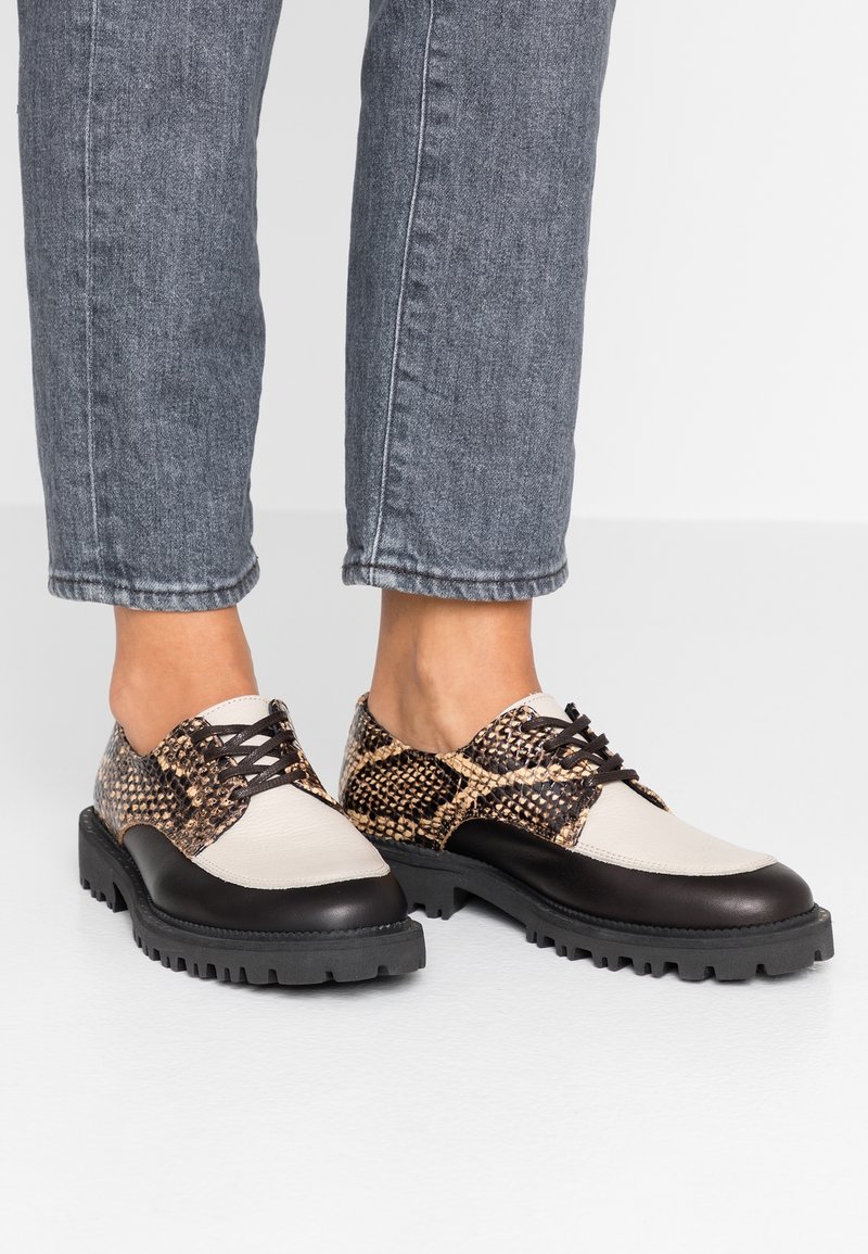 Selected Femme Snörskor - black