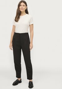 Ellos Collection T-shirt basic - naturweiß