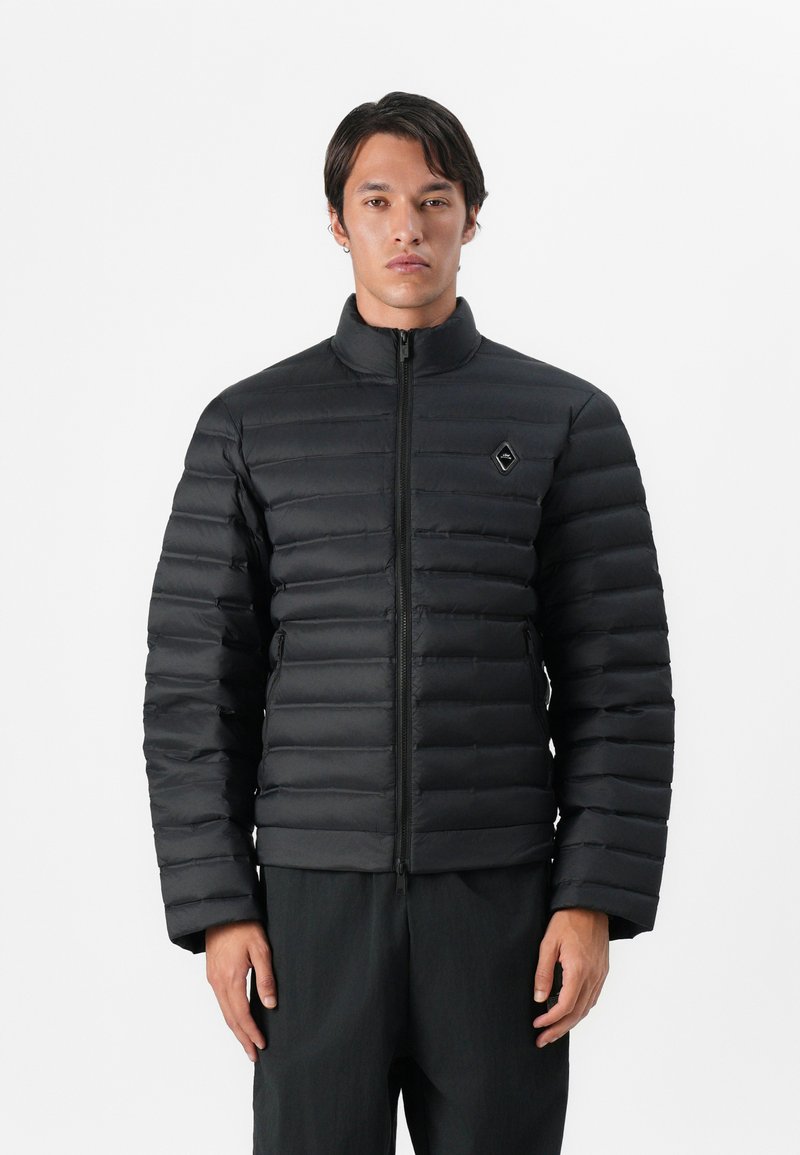 A-COLD-WALL* Gewatteerde jas zwart