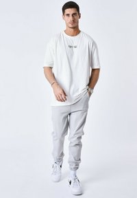 Project X Paris JOG BASIC - Vaqueros boyfriend - gris clair