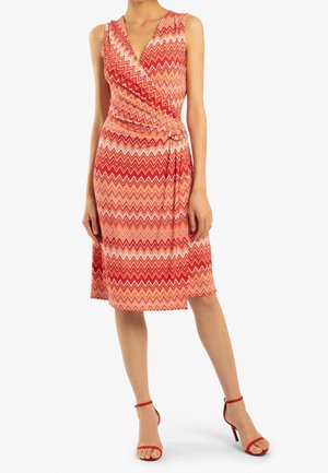 Apart Robe fourreau - red