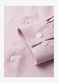 Sélectionné, pale-mauve
