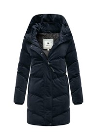 Tamsiai mėlyna paminkštinta striukė su gobtuvu, užtrauktuku priekyje ir siuvinėtu geometriniu raštu. Minkšta, aksominė tekstūra su raštuotomis rankogaliais ir vidine pamušalu.