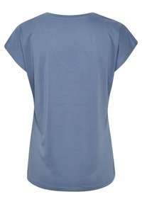 Světle modrý krátký rukáv top s kulatým výstřihem a hladkou, jemnou texturou. Jednoduchý design s uvolněným střihem a bez viditelných vzorů.