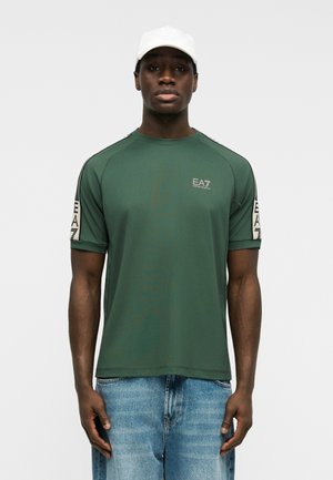 TRAIN GRAPHIC SERIES TEE - T-Shirt print - cilantro