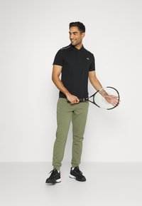 Lacoste Sport SPORTS TROUSERS - Calças de fato de treino - tank