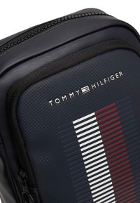 Tommy Hilfiger Borsa a tracolla - space blue