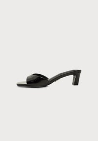 Δεν επιλέχθηκε, black