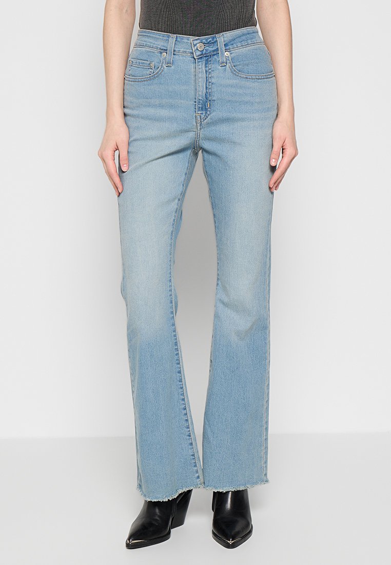 Levi’s® Flared Jeans blauw