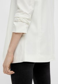 Pieces Blazer - white