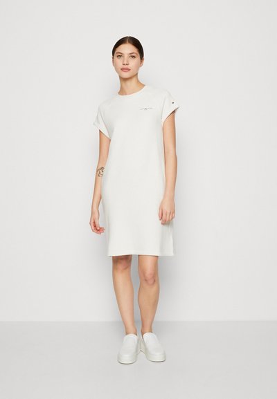 Vero Moda Curve Vmaya – T-Shirt Donna Manica Corta Girocollo In Lyocell, Morbida E Sostenibile - 3