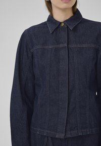 My Essential Wardrobe FILUCA - Užsagstoma palaidinė - dark blue un wash