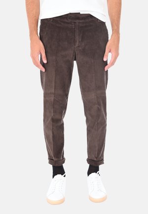 Chino - dark brown
