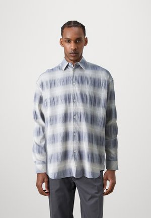 SALUAN X - Shirt - azzurro fade